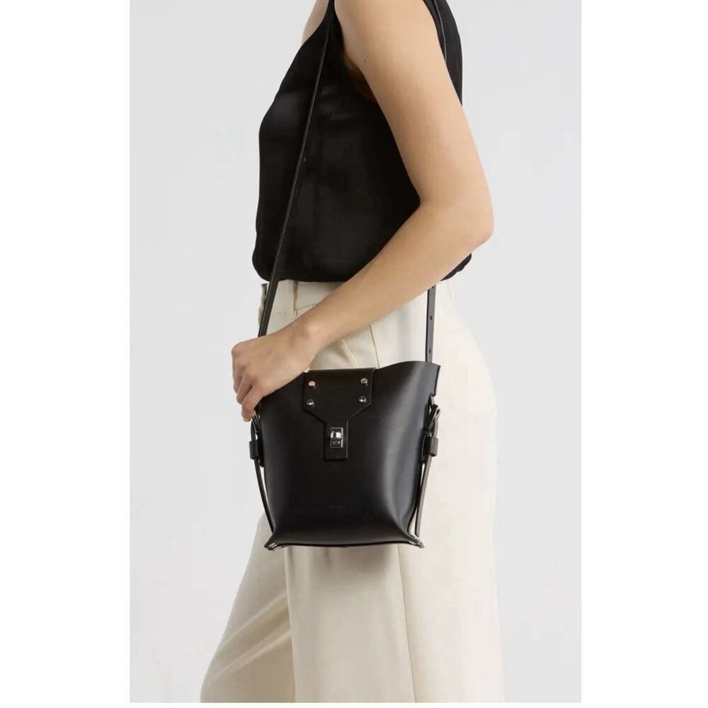 NWT'S AllSaints Miro Crossbody Bucket Bag in Black Leather - Picture 2 of 7